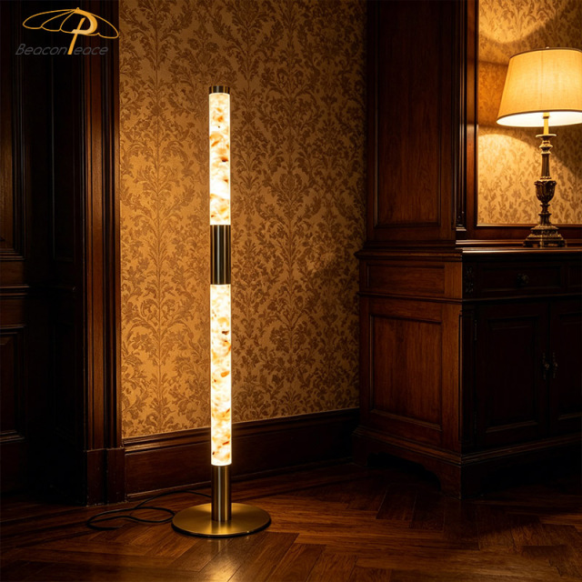 Luxury Alabaster Gold Vertical Standing Floor Light Living Room Hotel Home Decor Metal Base Faux Marble LED Floor Lamp