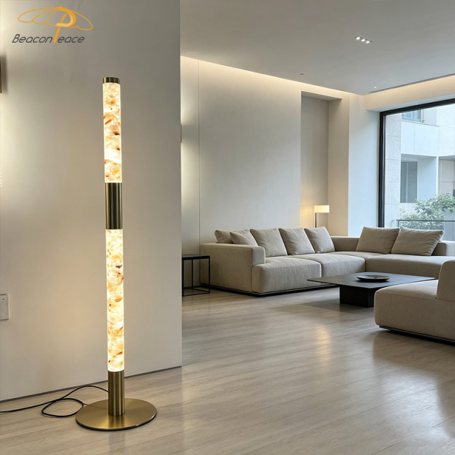 Luxury Alabaster Gold Vertical Standing Floor Light Living Room Hotel Home Decor Metal Base Faux Marble LED Floor Lamp