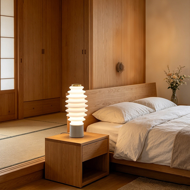Nordic Modern Creative Table Lamp Simple Luxury Glass Reading Lamp for Living Room Bedroom Bedside Study Decoration Desk Lamp