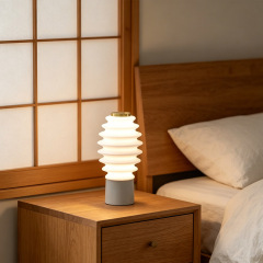 Nordic Modern Creative Table Lamp Simple Luxury Glass Reading Lamp for Living Room Bedroom Bedside Study Decoration Desk Lamp