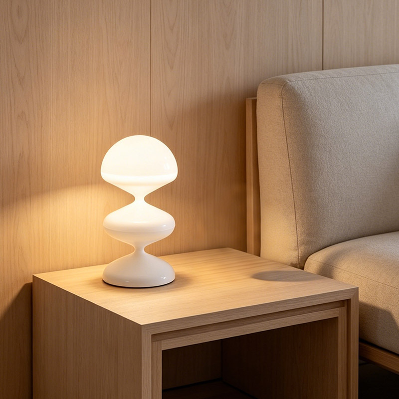 Nordic Art Design Table Light Hotel Bedside Living Room Sofa Side Acrylic Small Reading Table Lamp for Indoor decorative