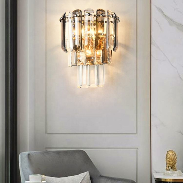 Luxury Crystal Wall Light Sconce Hotel Bedside Living Room Decor LED Iron Gold Crystal Wall Lamp for Bedroom