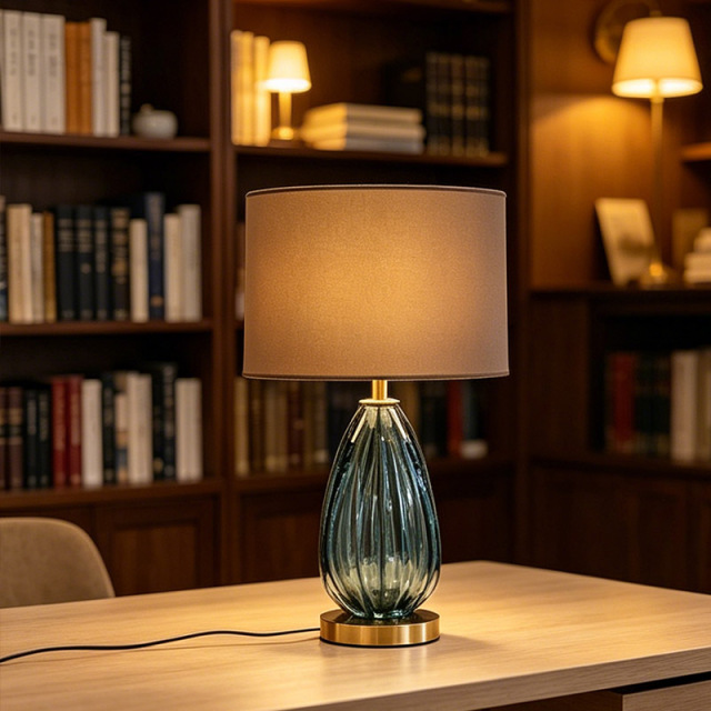 Luxury Indoor Decorative Fabric Lamp Shade Glass Table Lamp for Bedroom