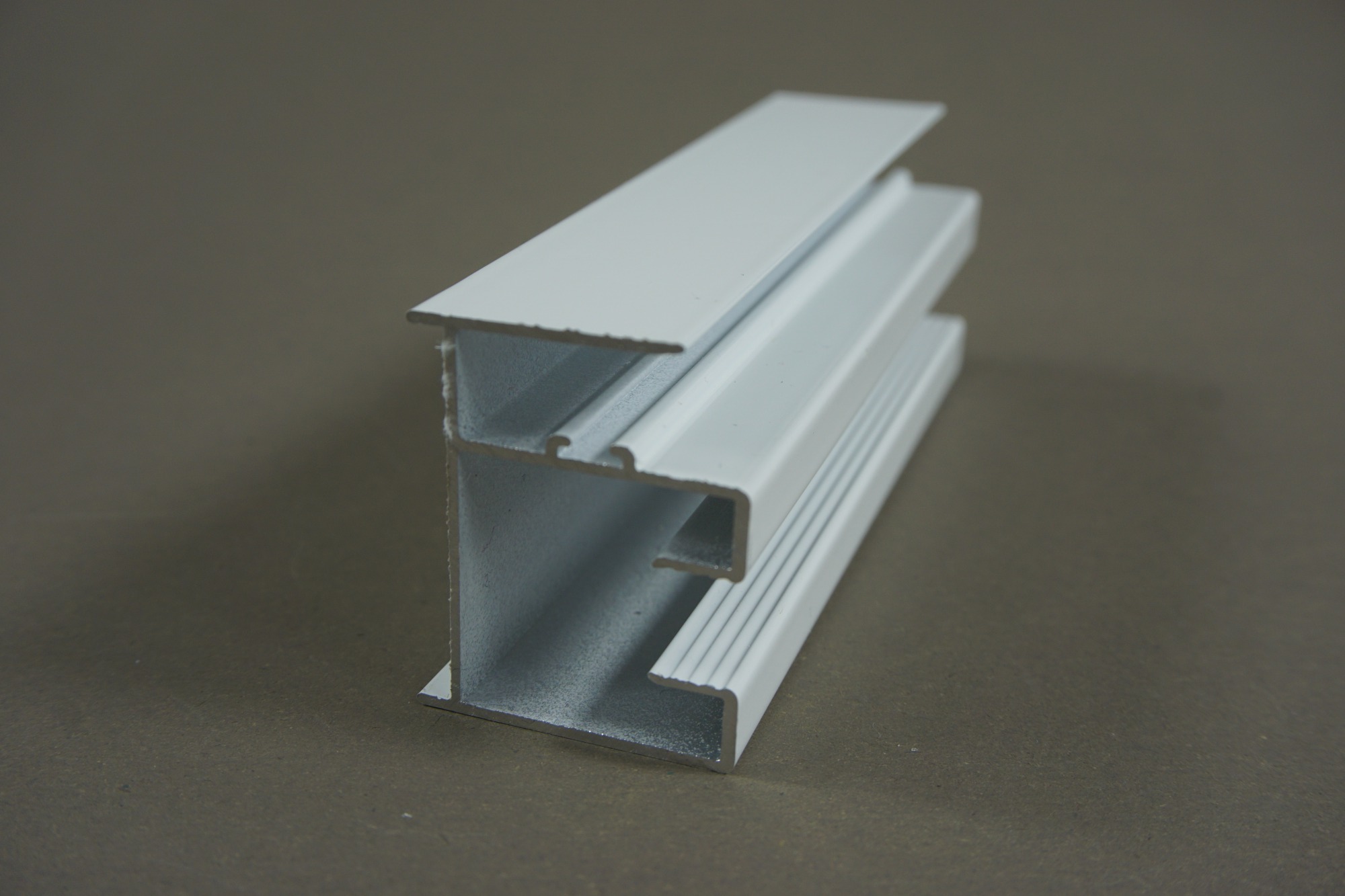 Dominican Market Aluminum Extrusion Profiles For Windows And Doors
