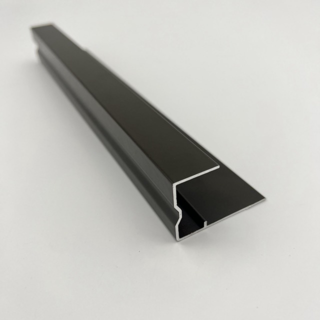 Powder Coated Aluminium Extrusions Profiles Section China to South Africa