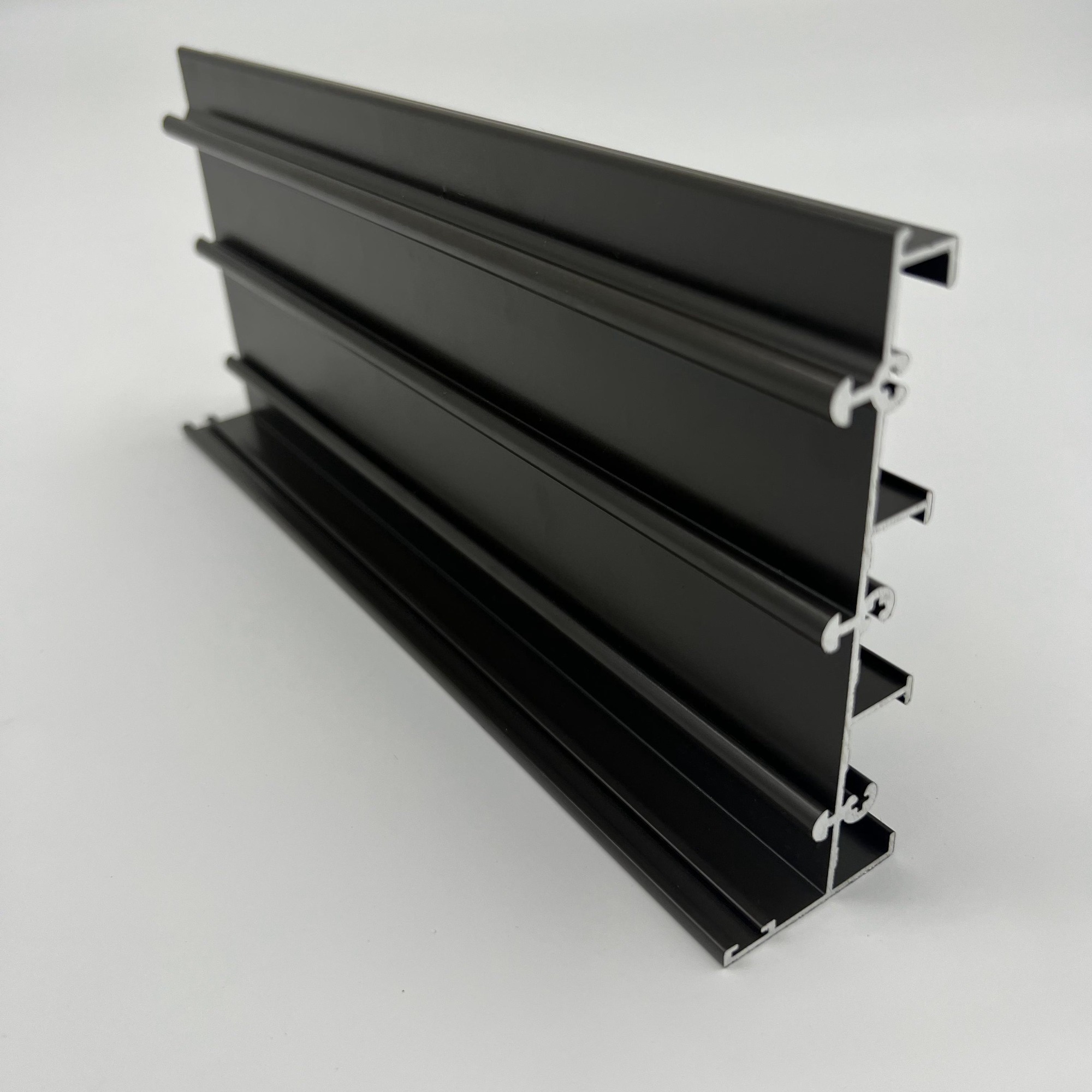 China Wholesale Price Aluminium Windows Doors Extruded Profiles to South Africa