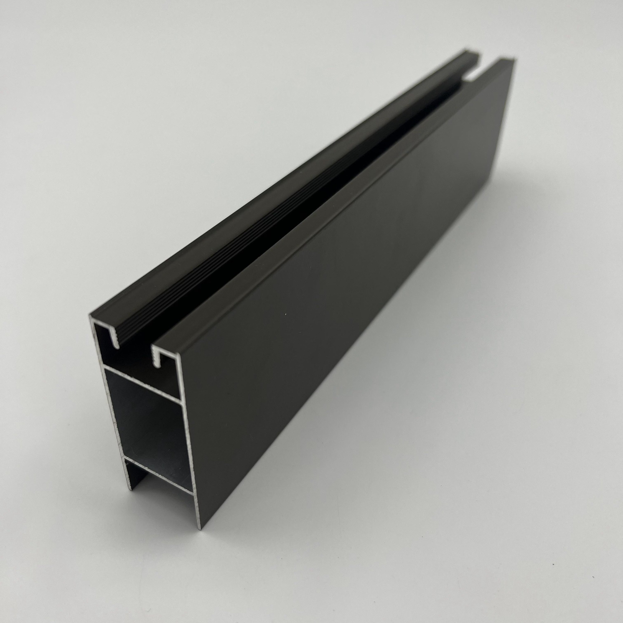 South Africa Powder Coated Aluminium Extrusion Profiles Products from China