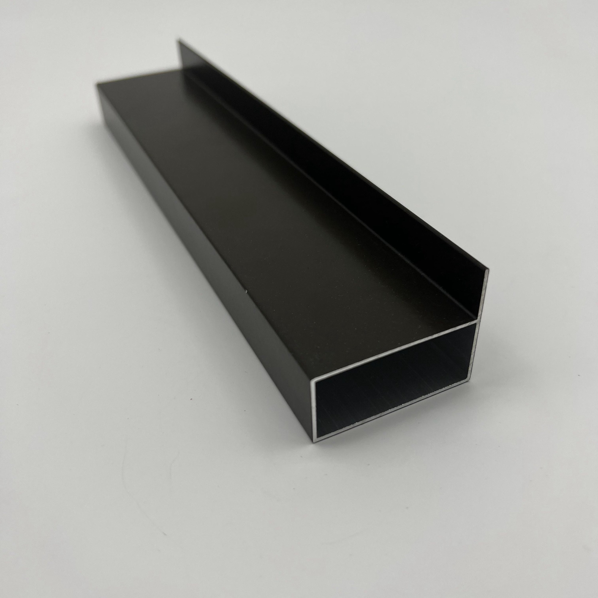 South Africa Market Aluminum Extrusion Profiles For Windows