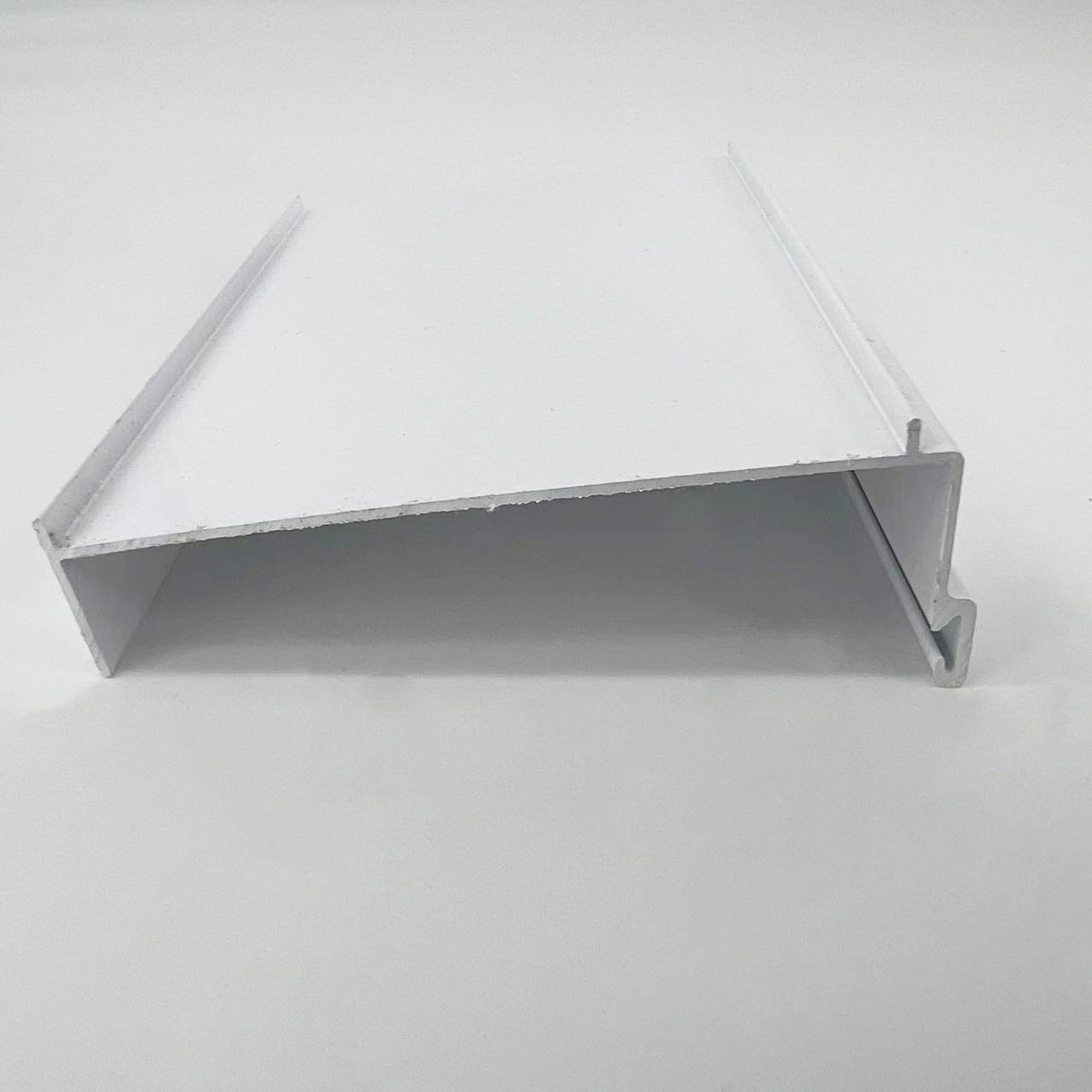 Dominican Good Quality Powder Coating White Window Extrusion Imported Aluminium Profiles from China