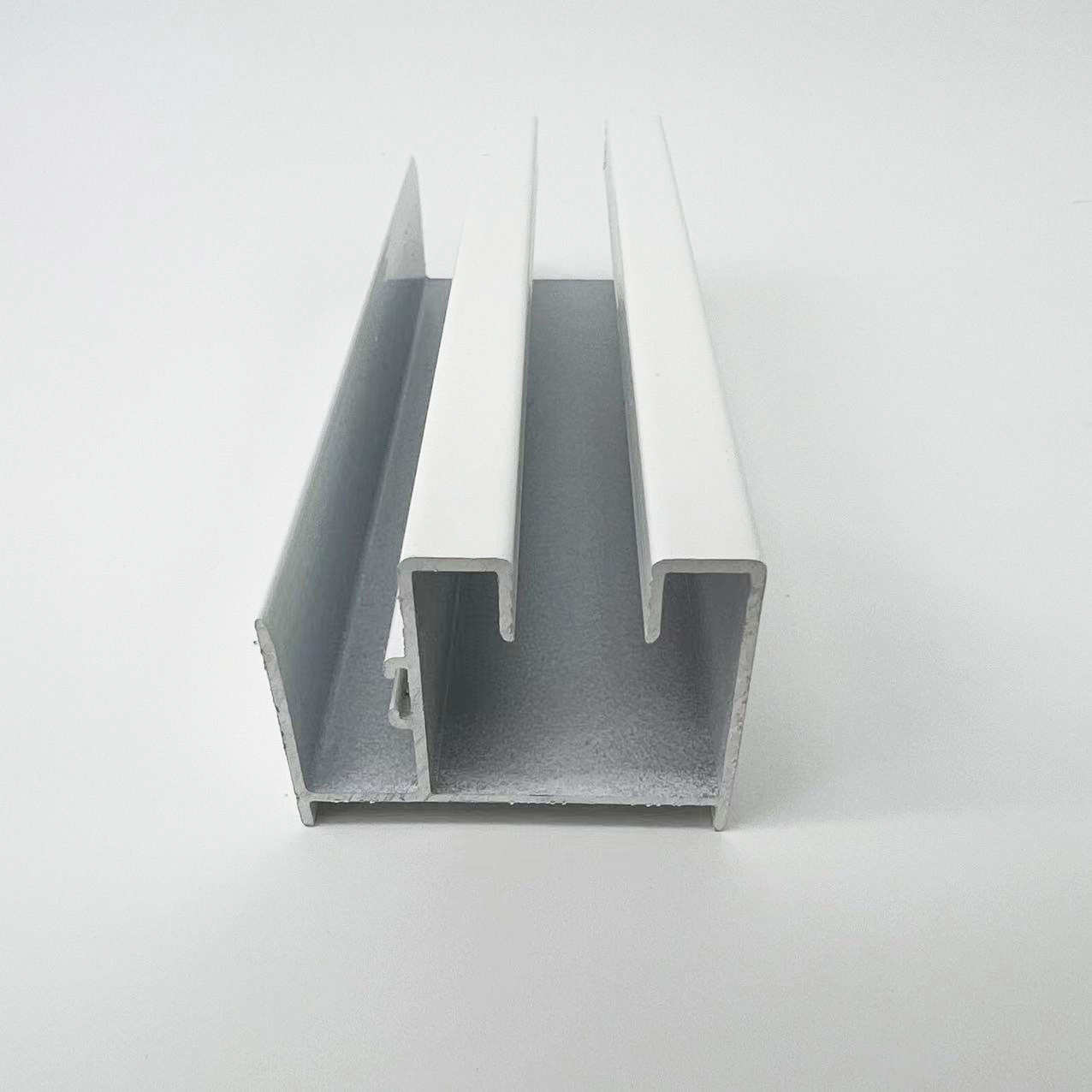 Custom 6000 Series Dominican Market Aluminum Extrusion Profiles for Window Door