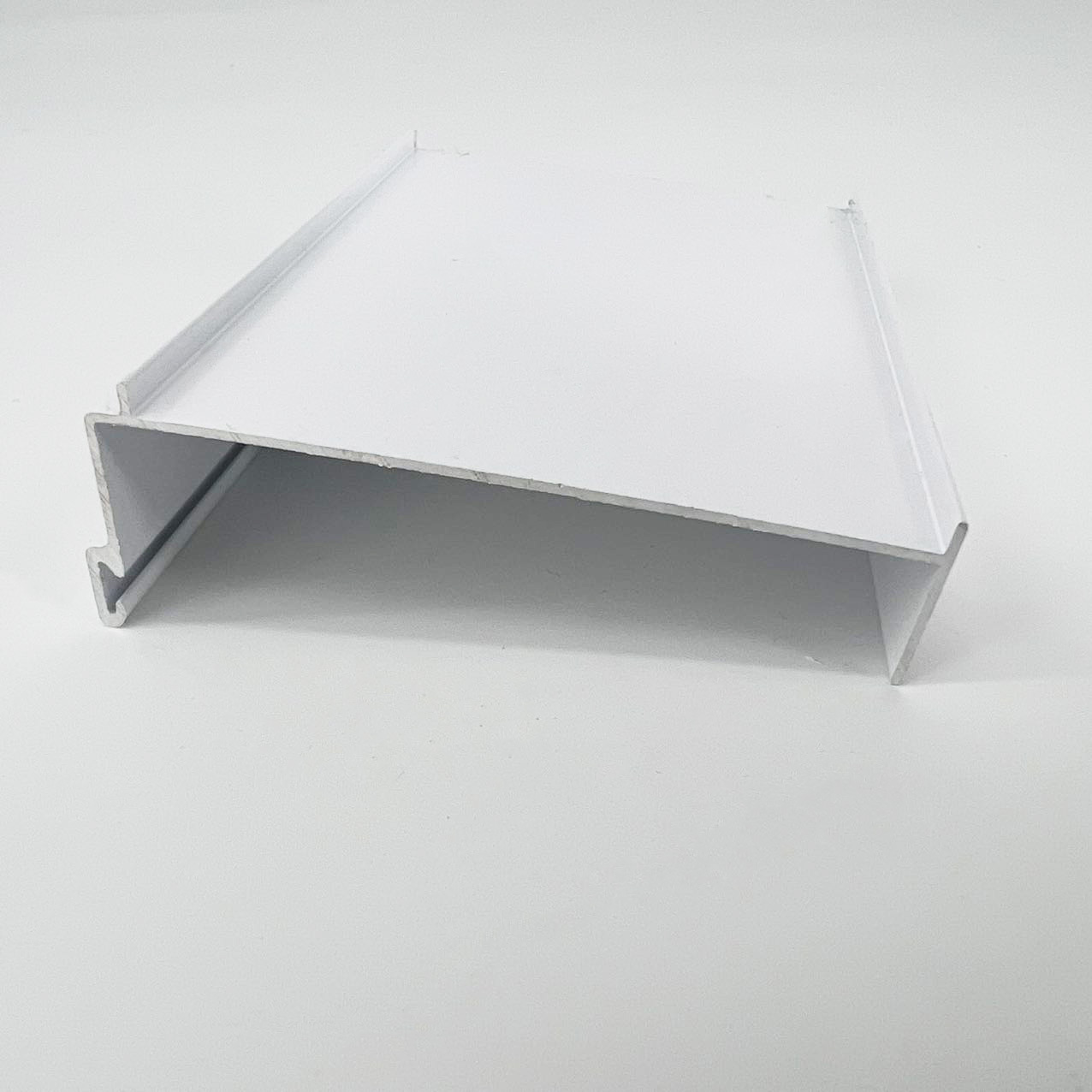 Dominican Good Quality Powder Coating White Window Extrusion Imported Aluminium Profiles from China