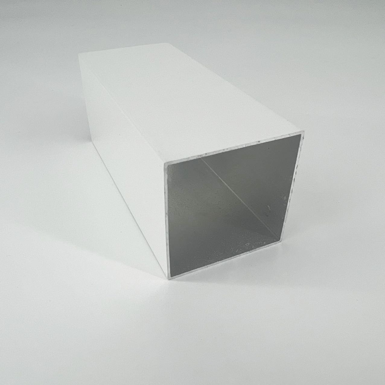 Custom Standard Aluminium Square Tube Profiles from China to Dominican