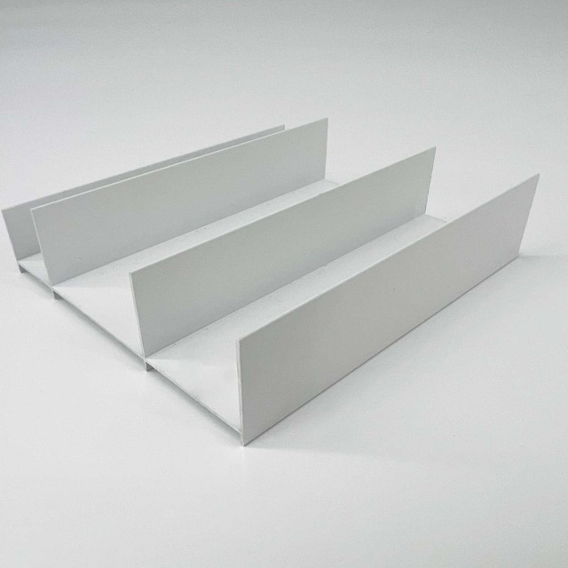 Dominican Good Quality Powder Coating White Window Extrusion Imported Aluminium Profiles from China