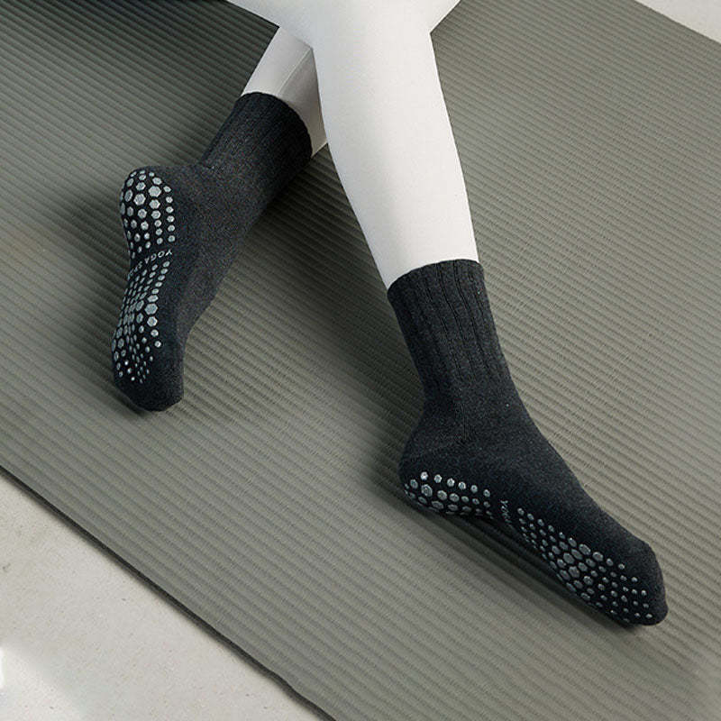 Crew Anti-Slip Grip Socks (Lines Sense)
