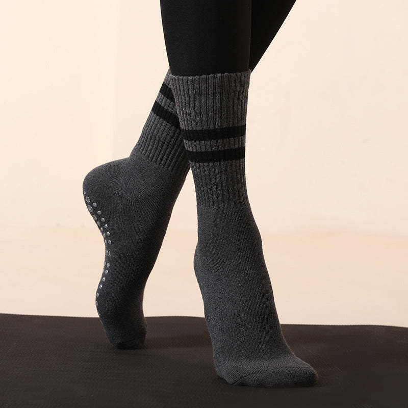 Crew Anti-Slip Grip Socks (Ribbed Calf)