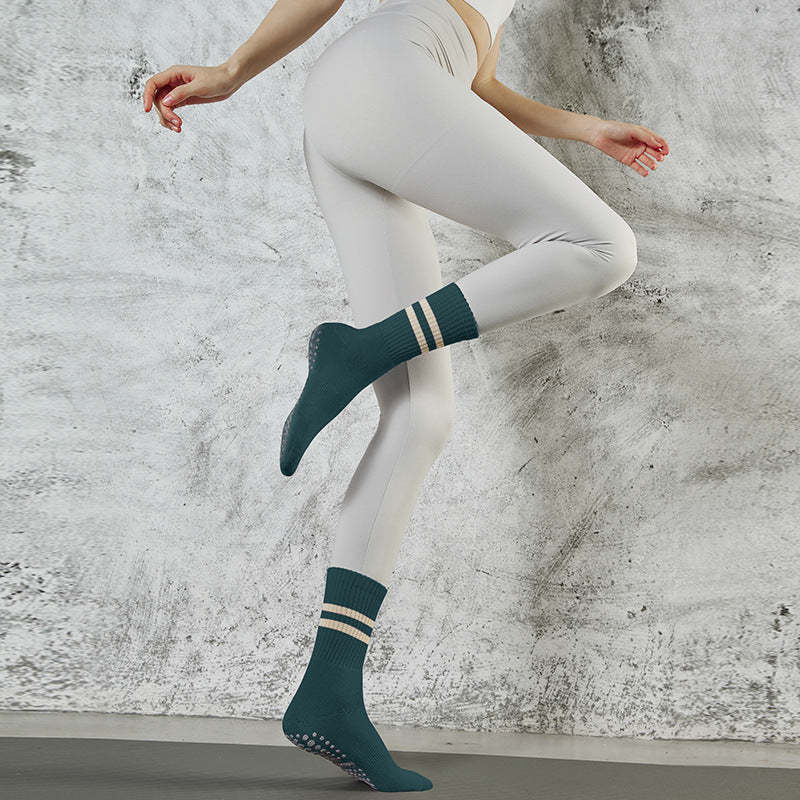 Crew Anti Slip Grip Socks (Sweet Stripe)