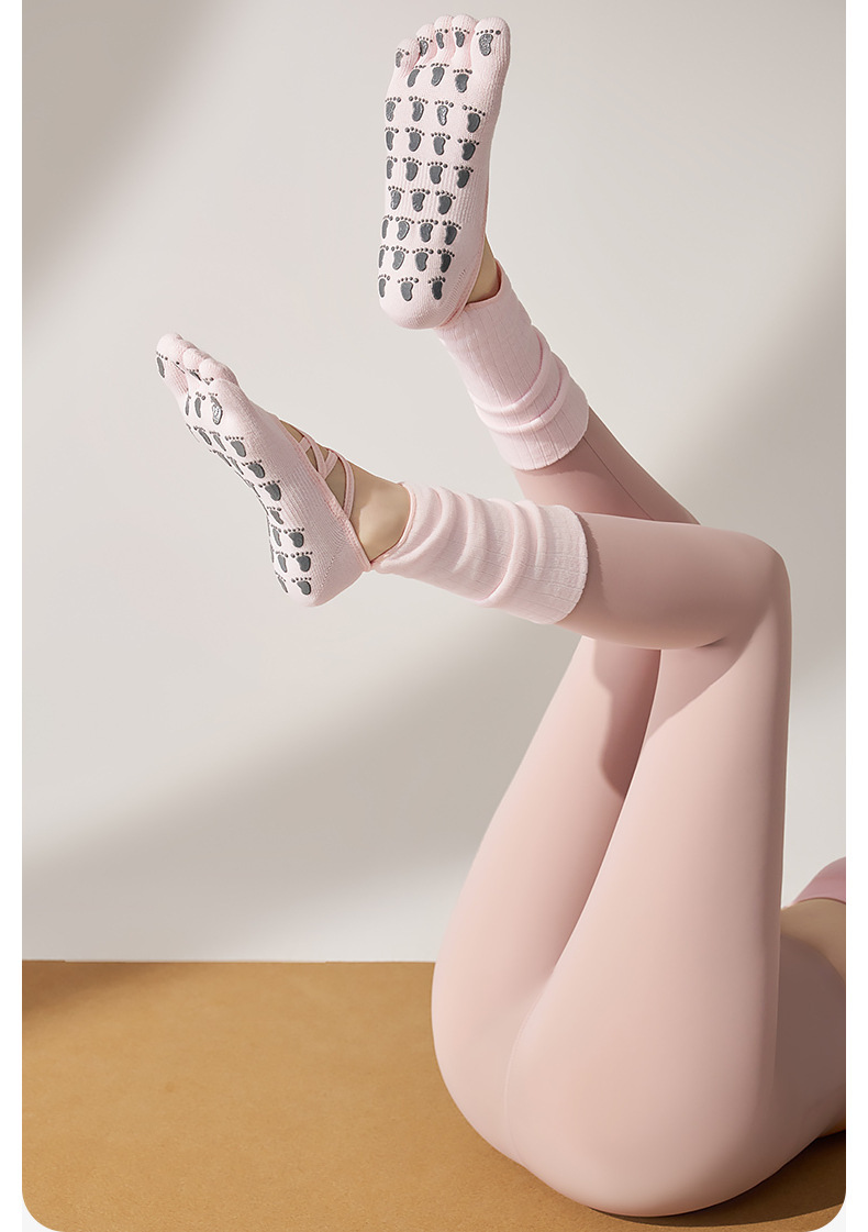 Non-Slip Yoga Socks with Toe Separators (Foldable Design)