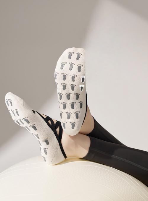 Crew Anti-Slip Grip Socks (Heart Design)