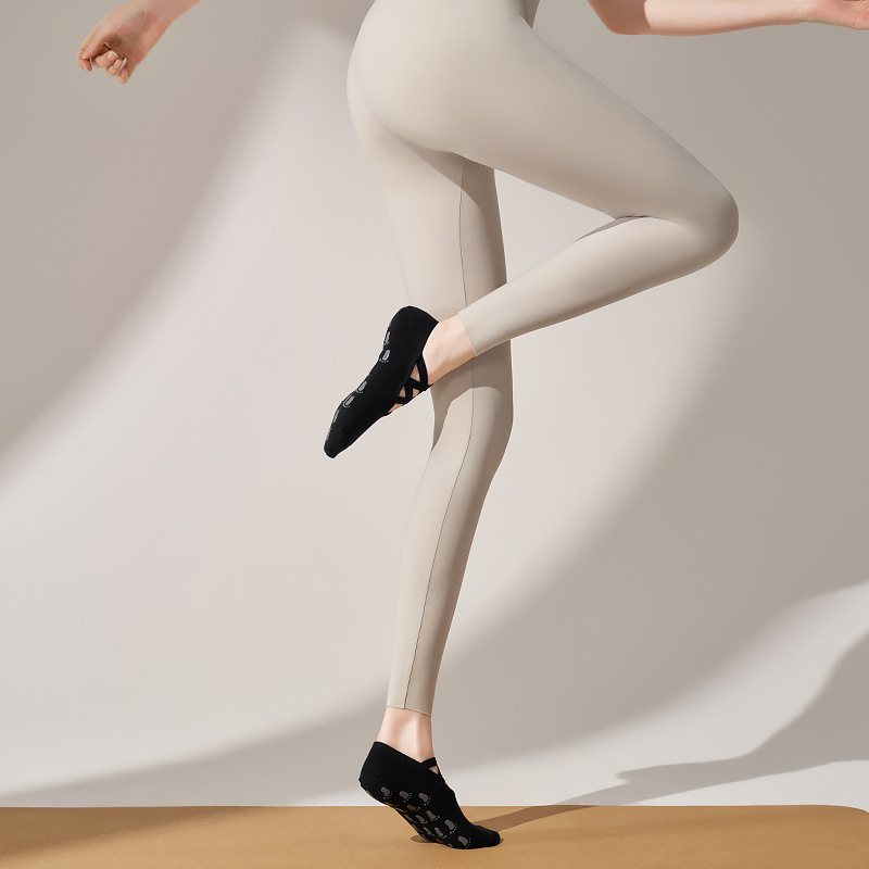 Crew Anti-Slip Grip Socks (Heart Design)