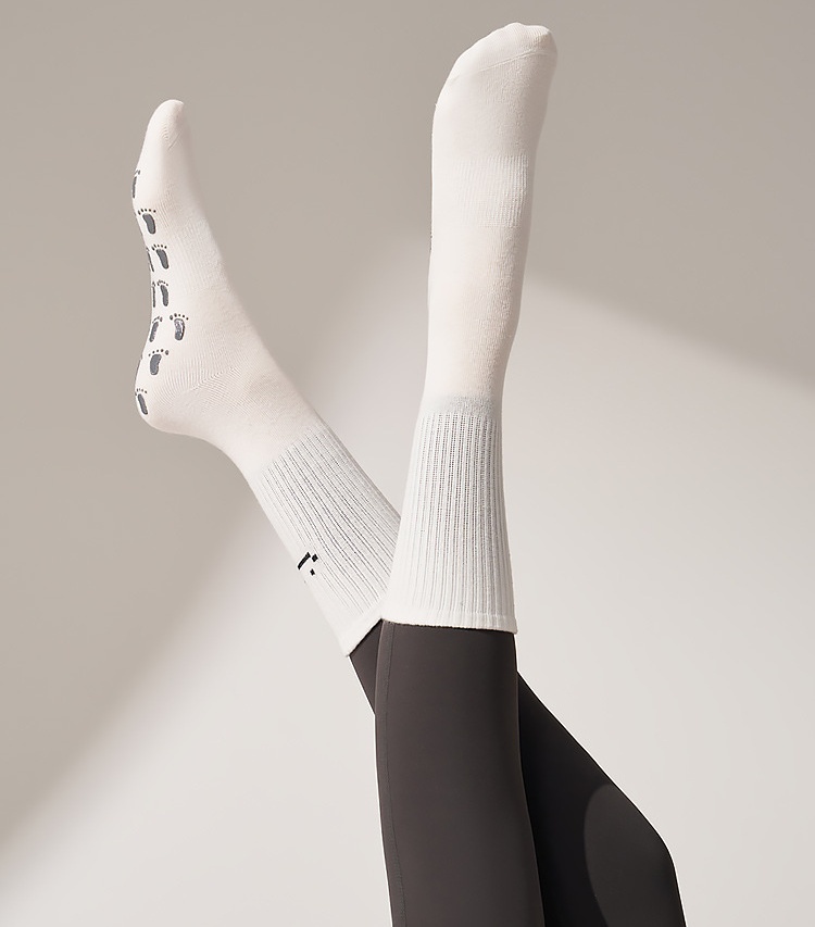 Crew Grip Non-Slip Socks (Smile Face)