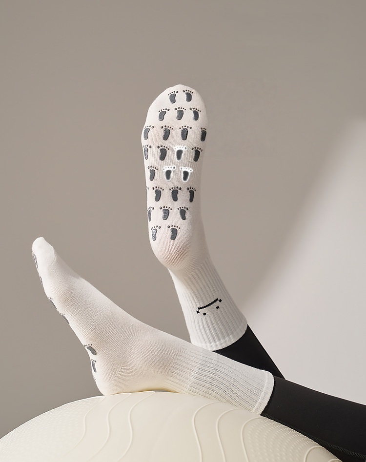 Crew Grip Non-Slip Socks (Smile Face)