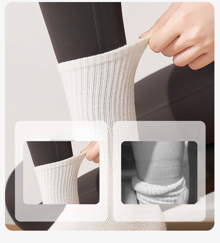 Crew Grip Non-Slip Socks (Smile Face)