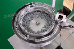 Automatic Screw Pouch Packing Machine