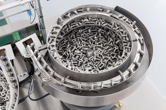 Bolts and Nuts Assembly Packing Machine