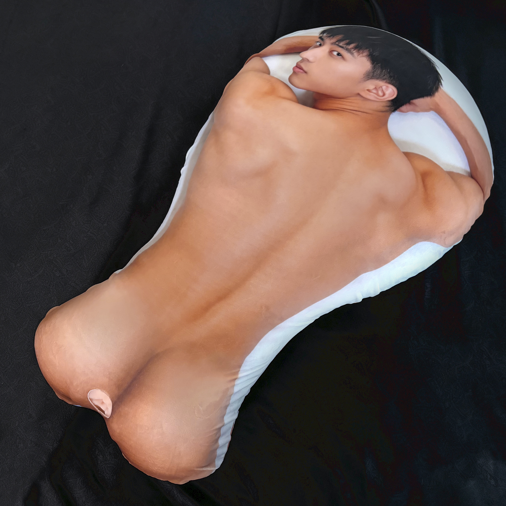 Realistic Vers Toy —Riley