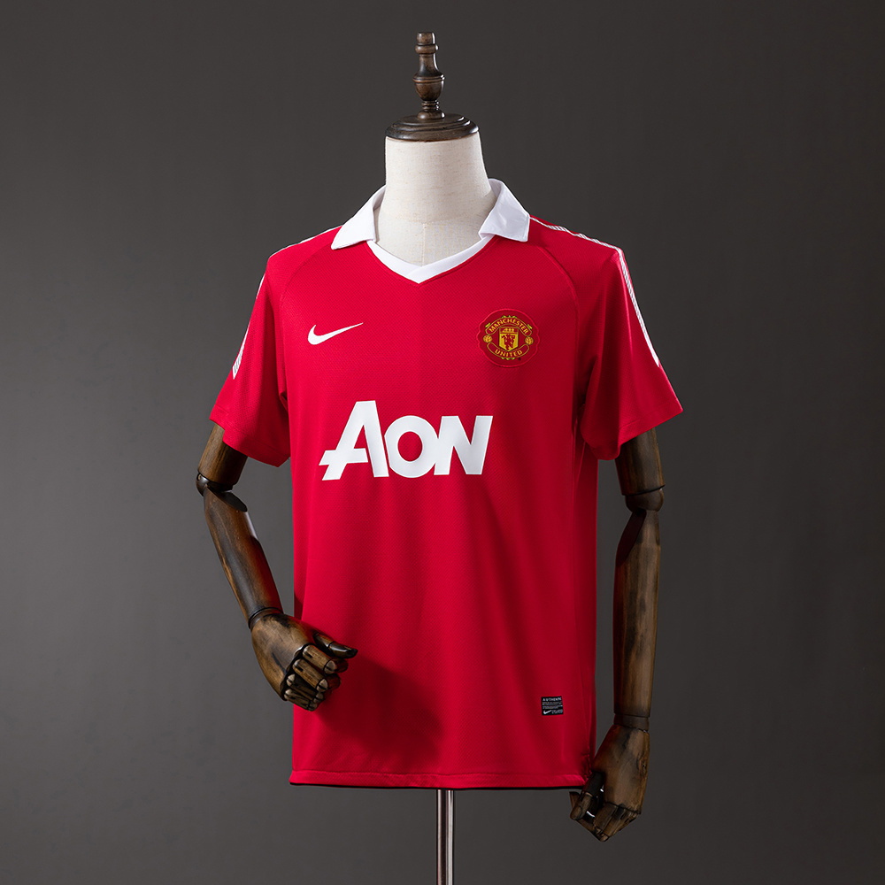 2010-11 MANCHESTER UNITED HOME