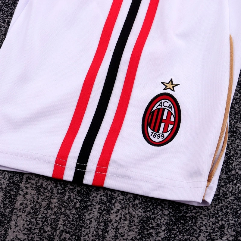 2010-11 AC MILAN HOME KIDS KIT