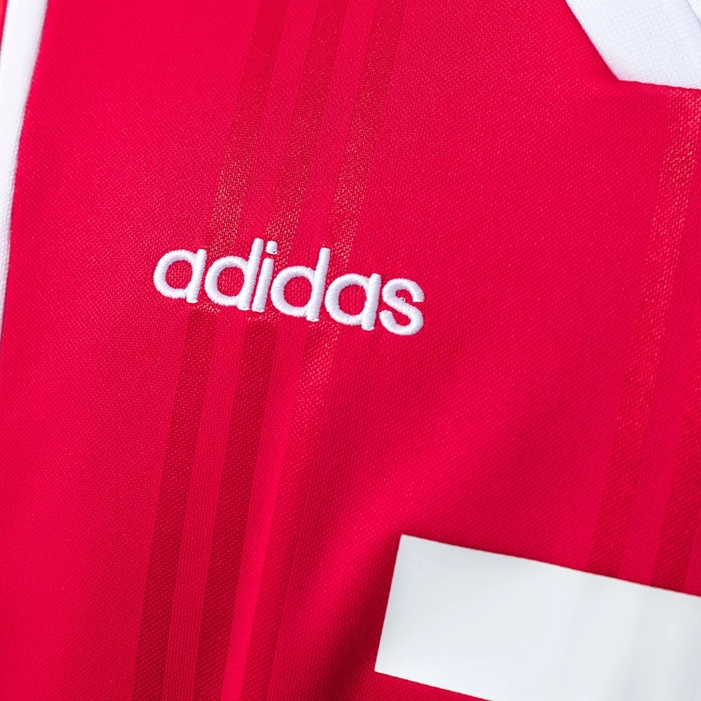 1997-98 BENFICA HOME