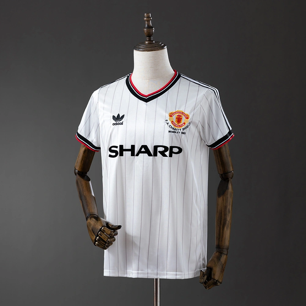 1983 MANCHESTER UNITED AWAY