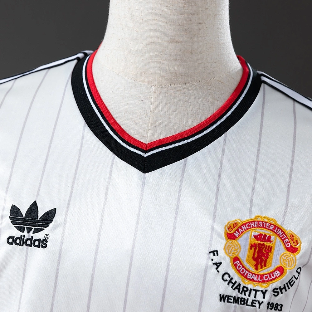 1983 MANCHESTER UNITED AWAY