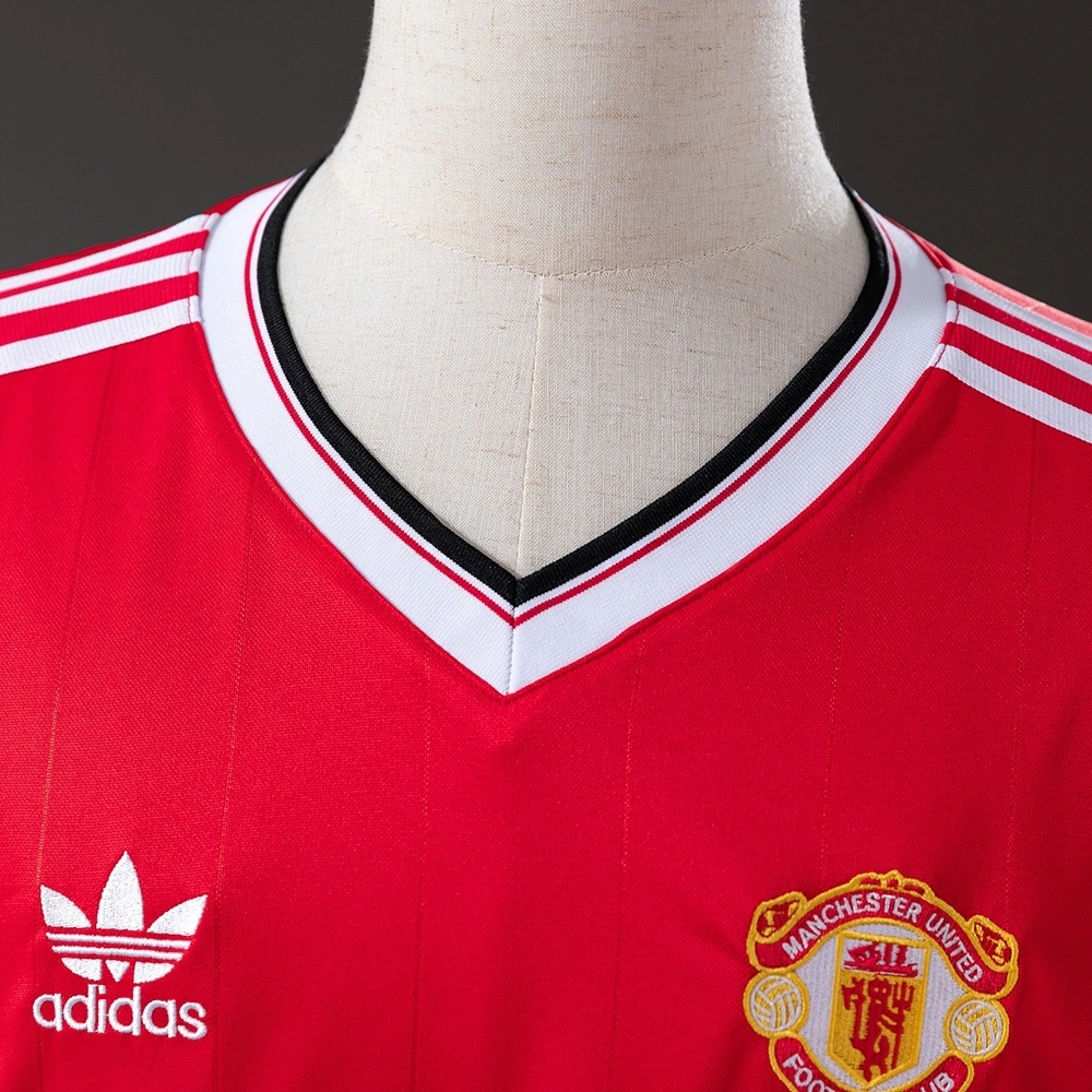 1983 MANCHESTER UNITED HOME