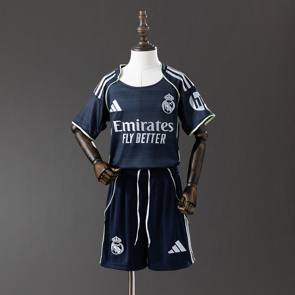 2025-26 REAL MADRID AWAY MEN AND KIDS KIT
