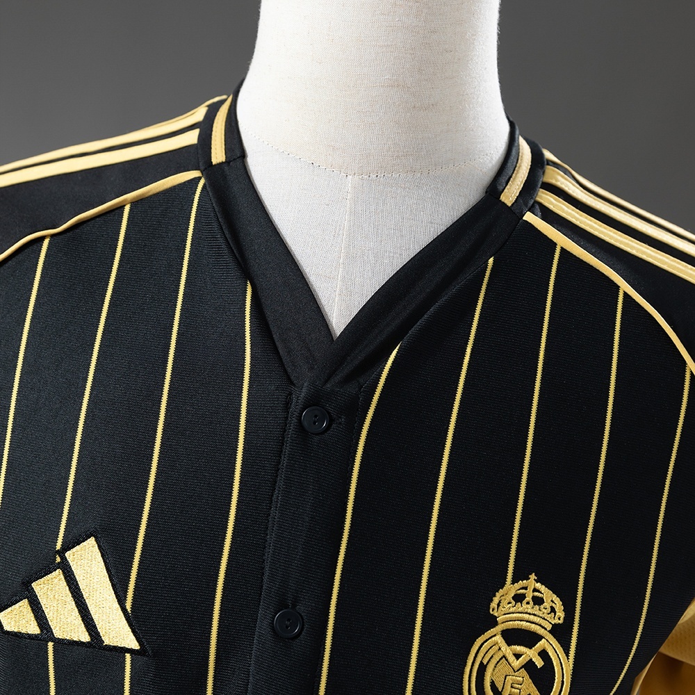 2025-26 REAL MADRID BLACK US PACK FAN VERSION