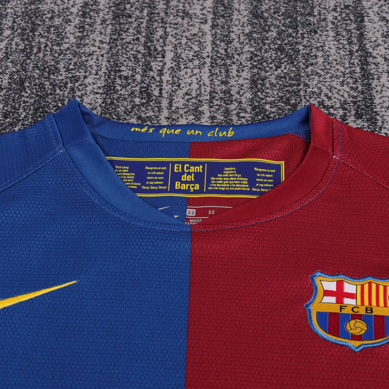 2008-09 BARCELONA HOME KIDS KIT