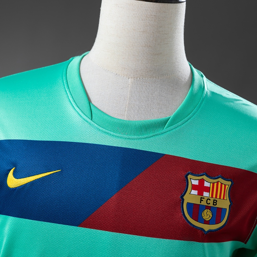 2010-11 BARCELONA AWAY LONG SLEEVE