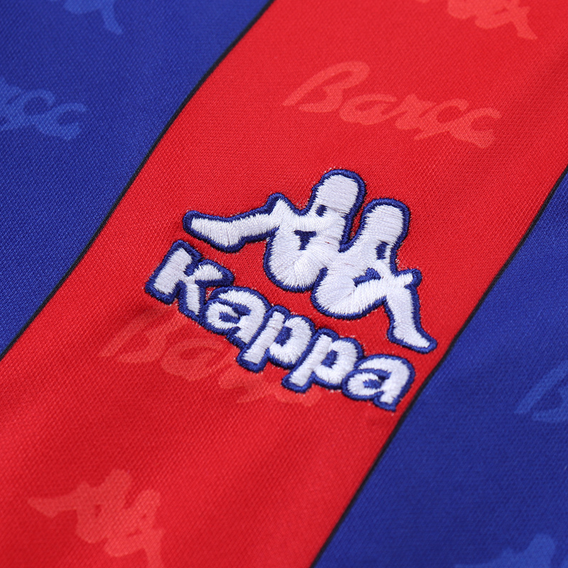 1995-97 BARCELONA HOME KIDS KIT