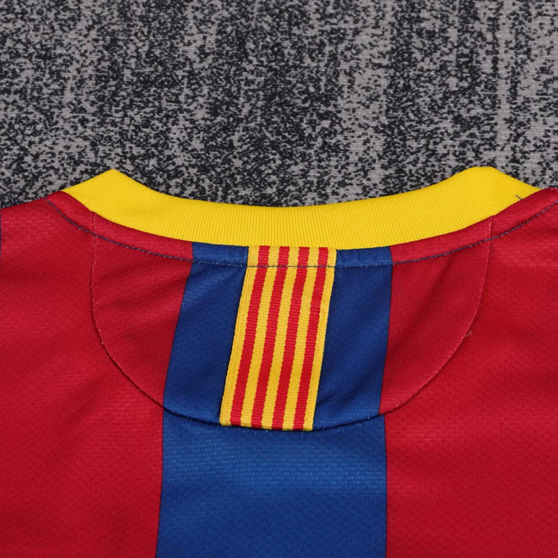 2010-11 BARCELONA HOME KIDS KIT