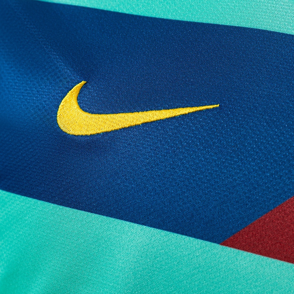2010-11 BARCELONA AWAY