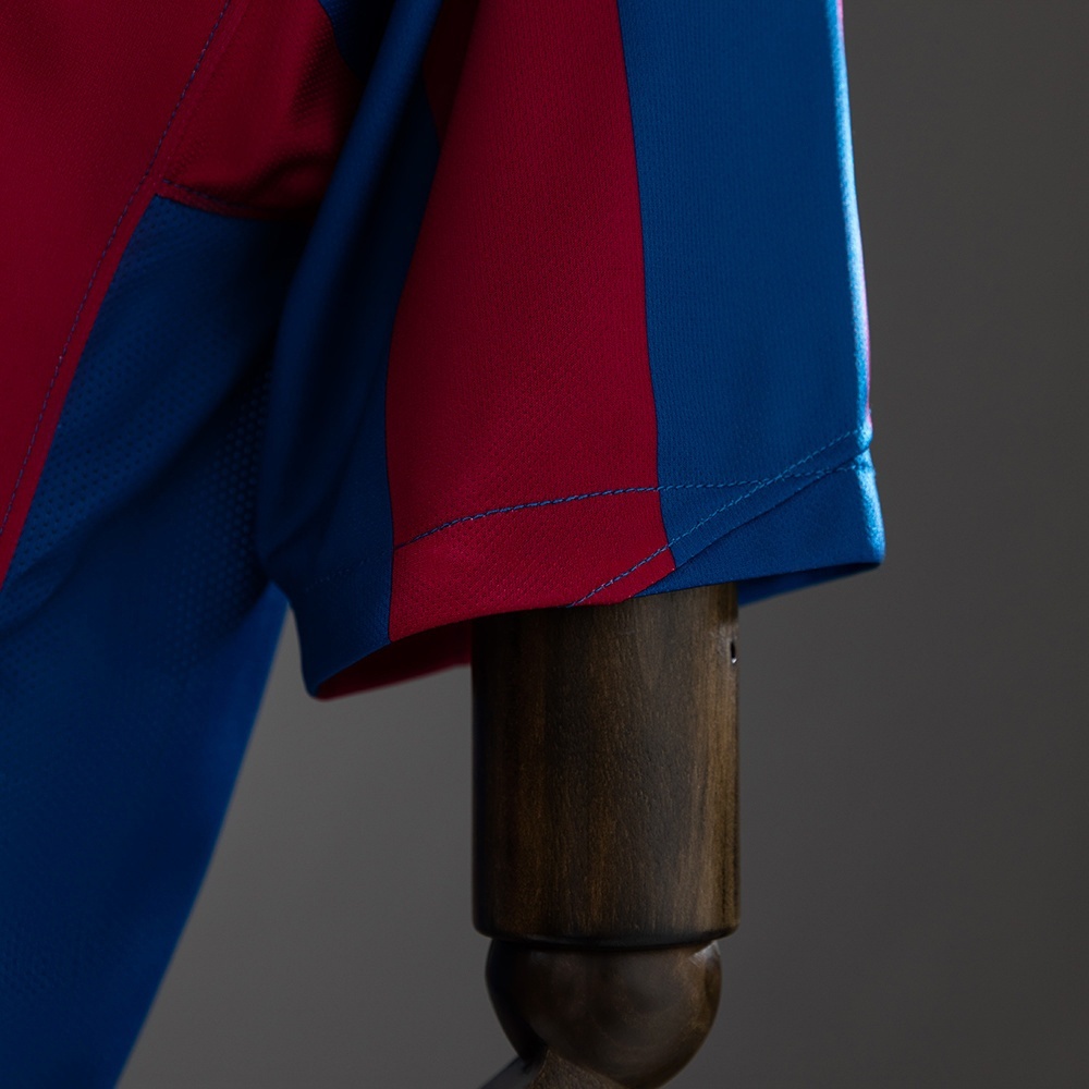 2005-06 BARCELONA HOME (UEFA CHAMPIONS LEAGUE EDITION)