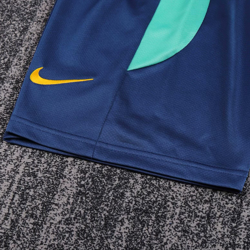 2010-11 BARCELONA AWAY KIDS KIT