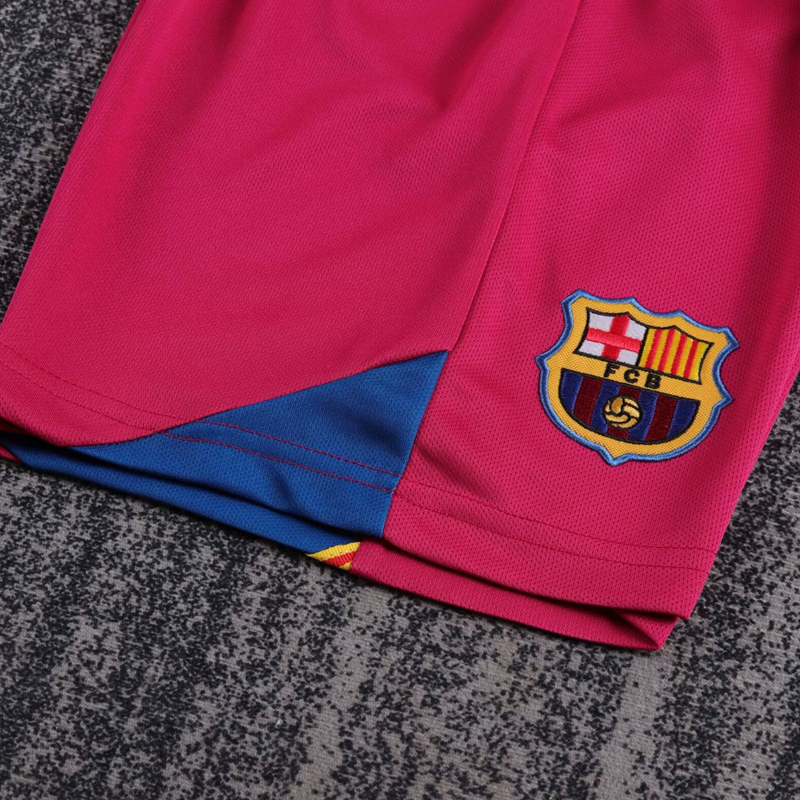 2005-06 BARCELONA HOME KIDS KIT