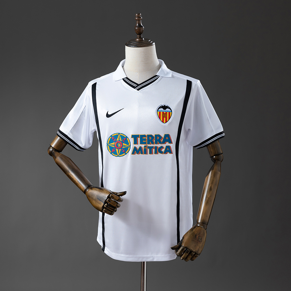 2000-01 VALENCIA HOME