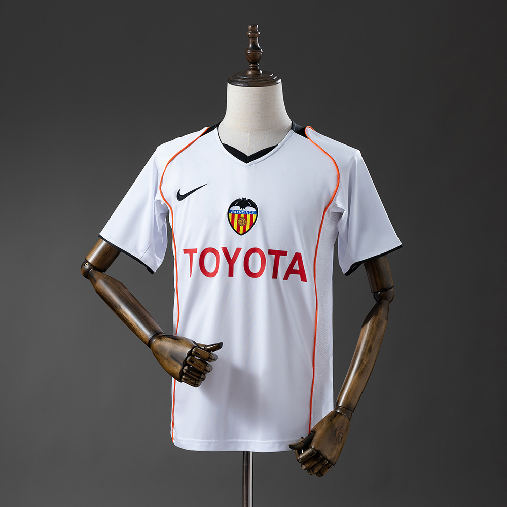 2004-05 VALENCIA HOME