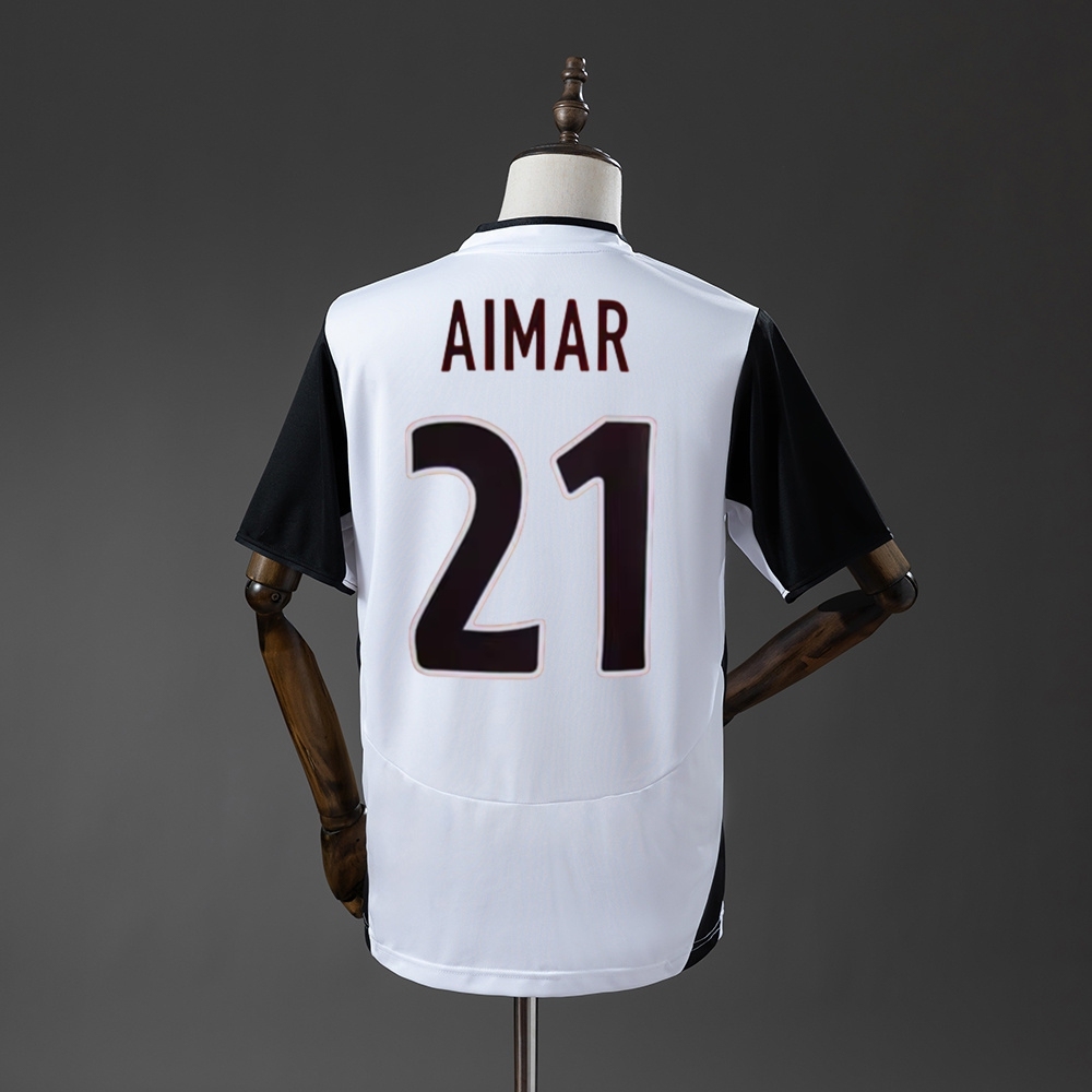 2003-04 VALENCIA HOME