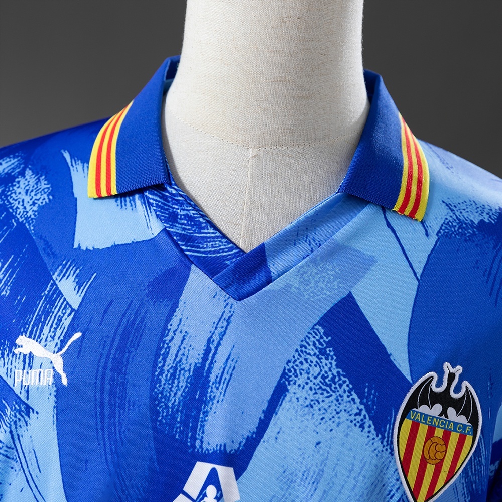 1990-91 VALENCIA AWAY
