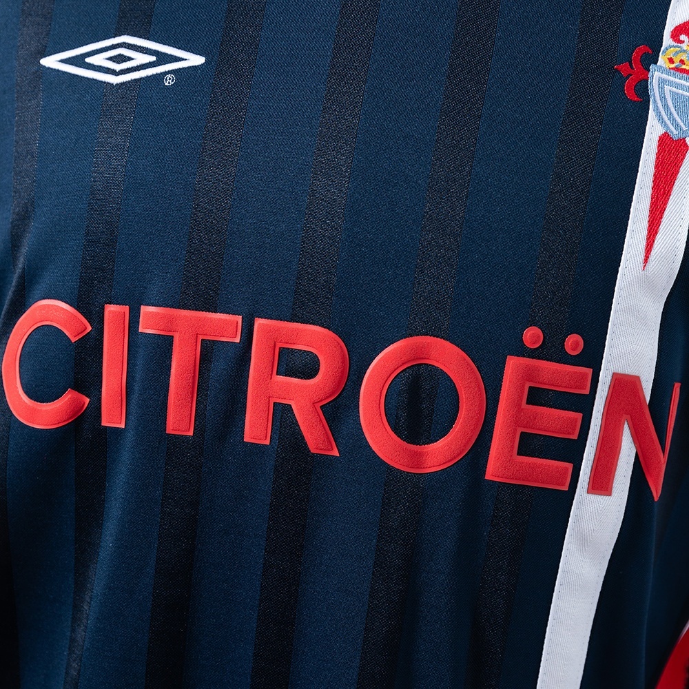 2001-03 CELTA VIGO AWAY